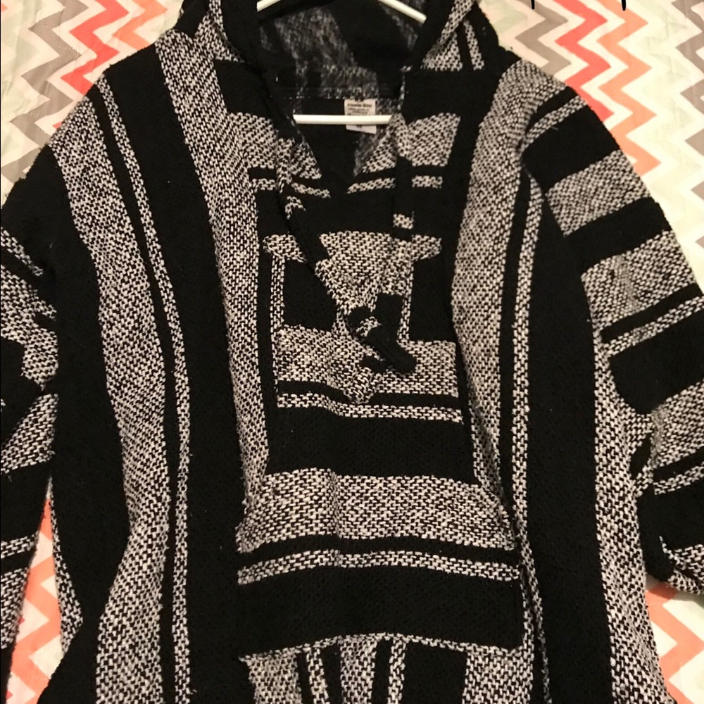 Baja pullover